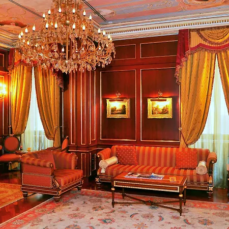 Grand Wagner Hotel
