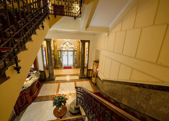 ホテル グランド ワーグナー パレルモ